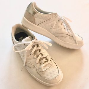 New Balance REVlite 300 Sneakers